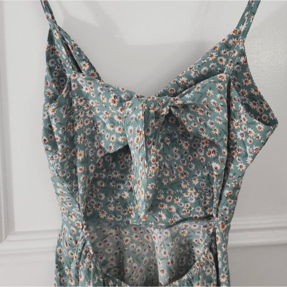 Floral Tie Back Peekaboo Fit and Flare Dress - Picture 11 of 13